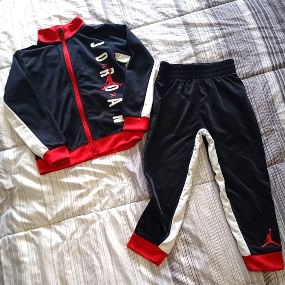Jordan Other - 🏀Jordan Boys 2-Piece Set EUC Size 3T🏀